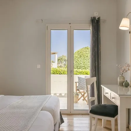 The Seasons Villa *