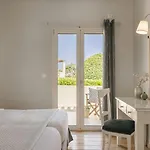 The Seasons Vila *