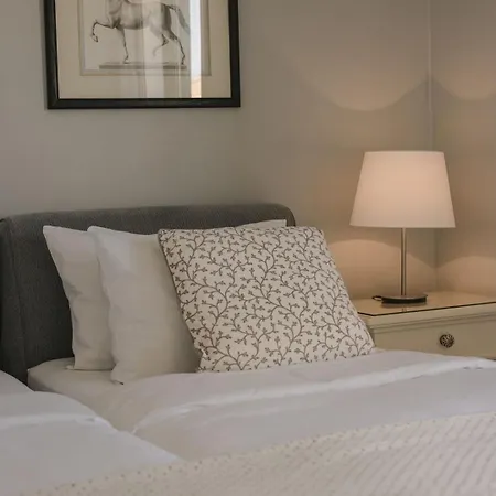 The Seasons 别墅 斯沃伦塔