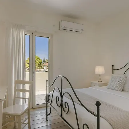 别墅 The Seasons 斯沃伦塔